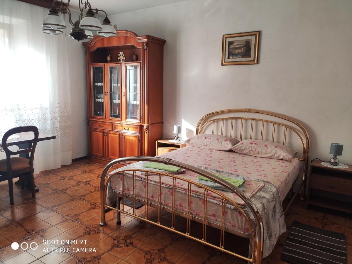 Apartment Via Montenegro Ghilarza Kültér fotó