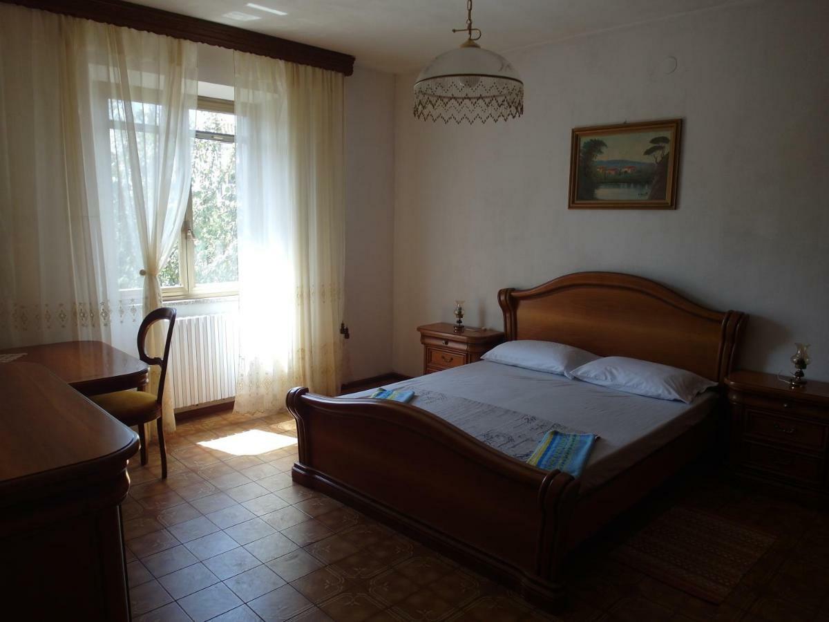 Apartment Via Montenegro Ghilarza Kültér fotó